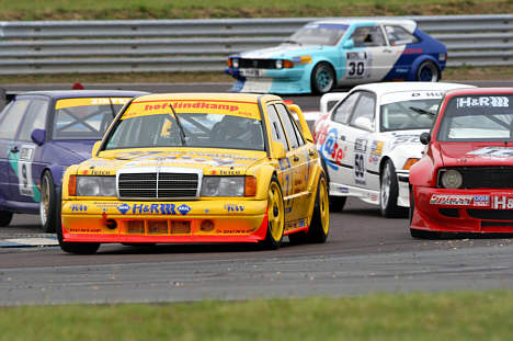 Christoph Schlemm i sin Mercedes Benz, er blandt de tyske kørere der kommer til Ring Djursland den kommende weekend.
